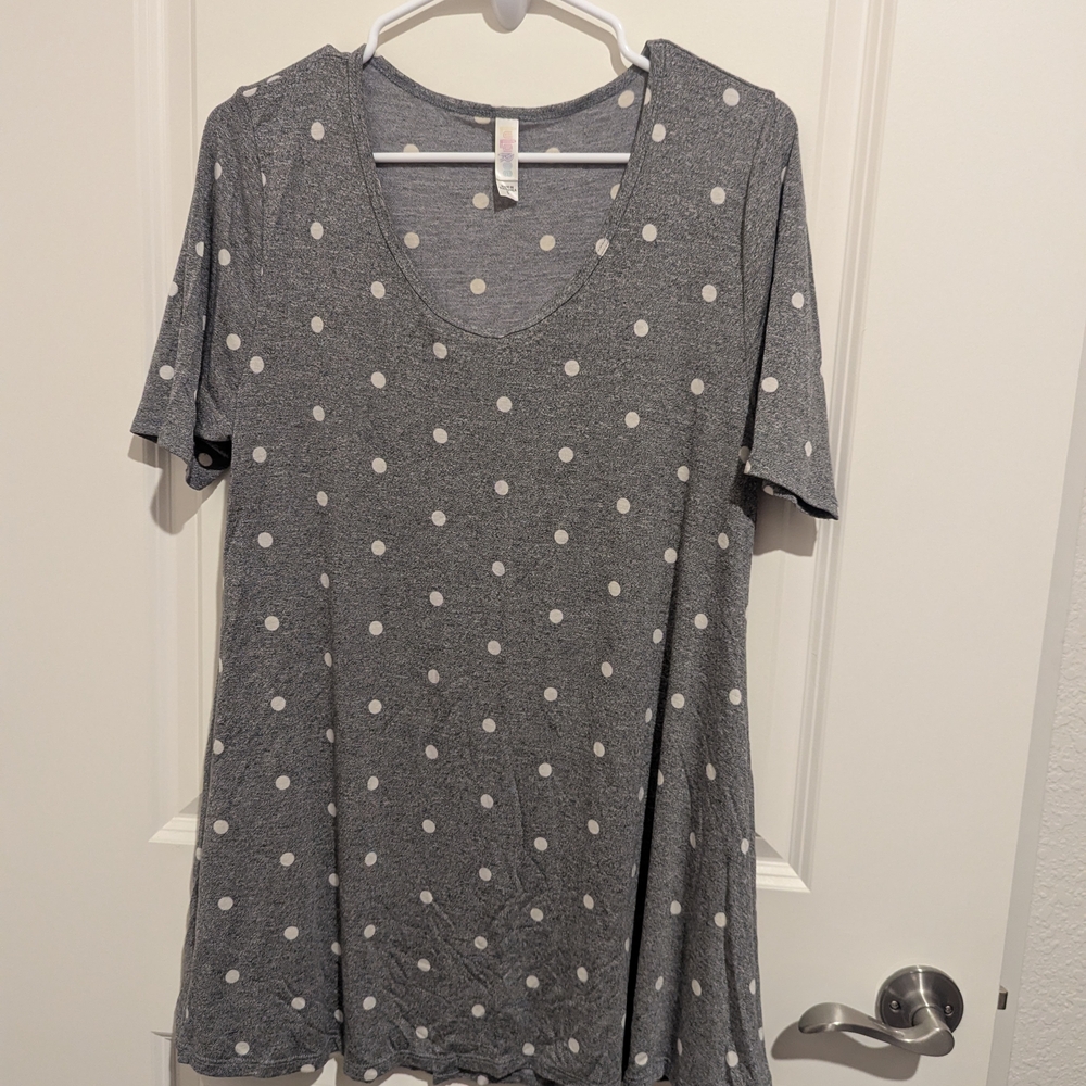 LuLaRoe Gray and White Polka Dot Short Sleeve Top
